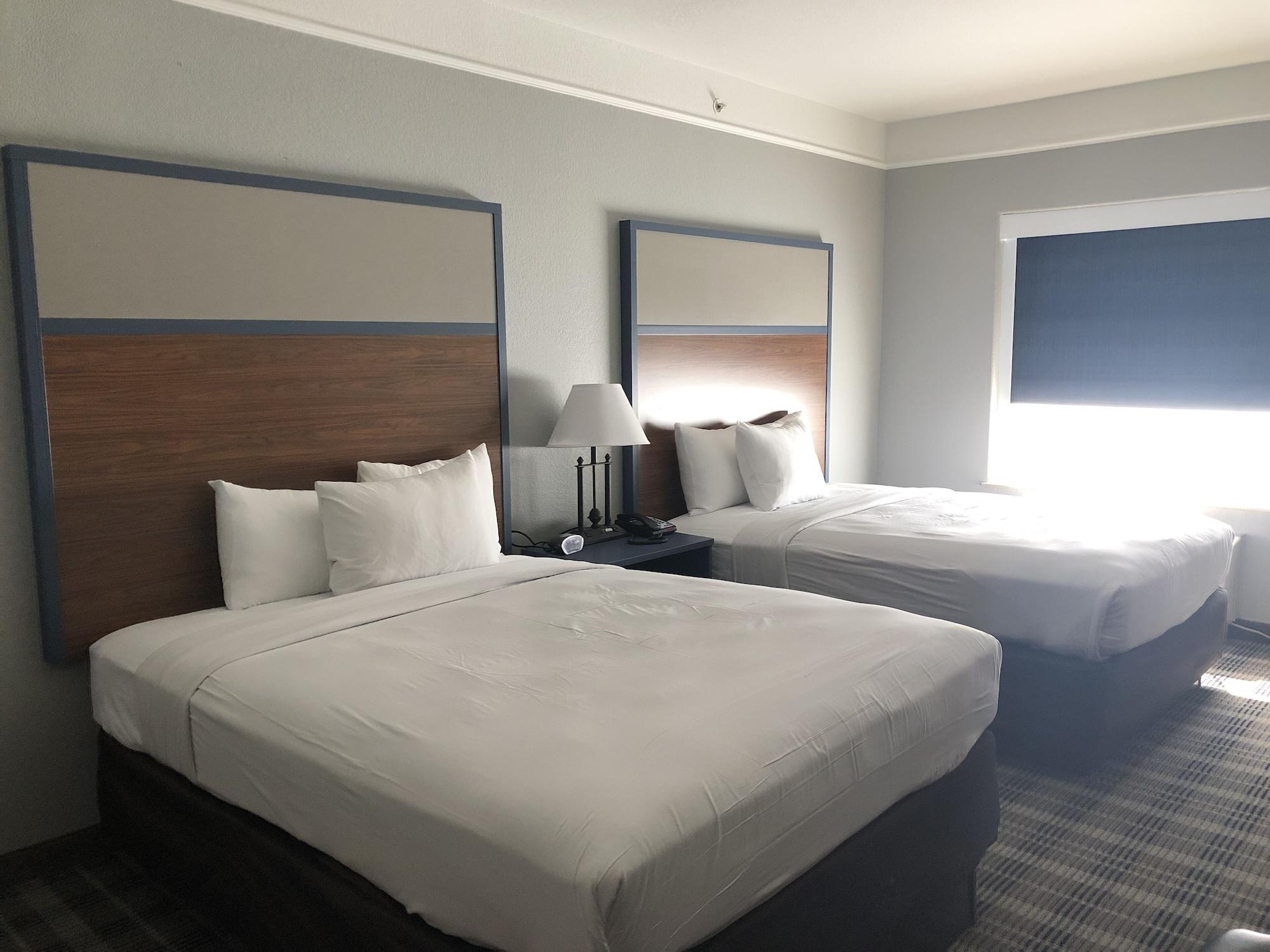 Americinn By Wyndham ניו בראונפלס מראה חיצוני תמונה