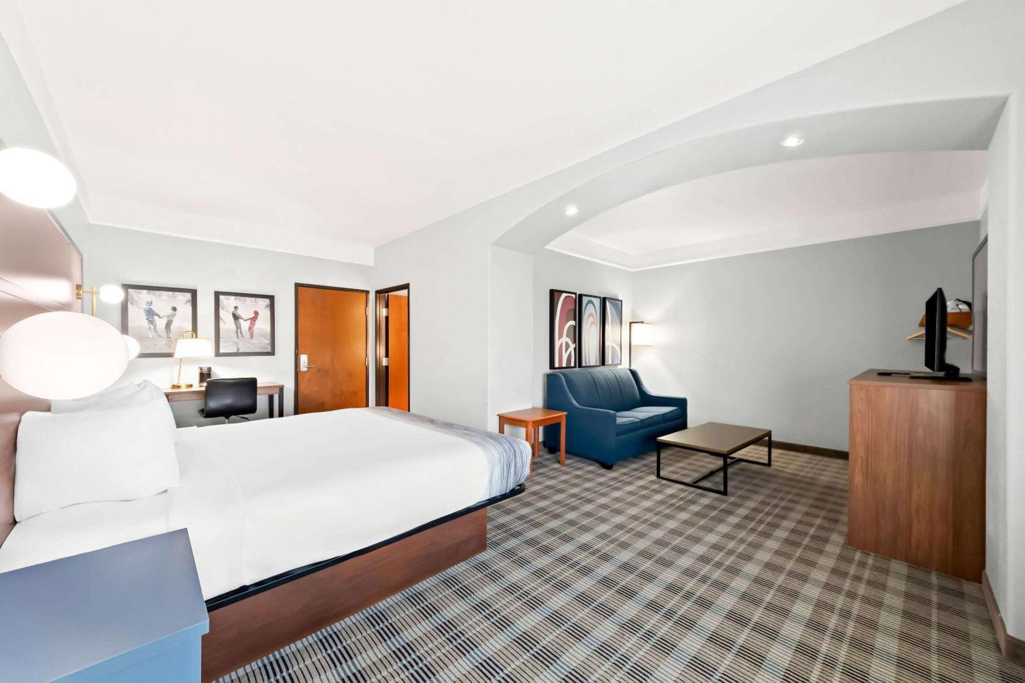 Americinn By Wyndham ניו בראונפלס מראה חיצוני תמונה