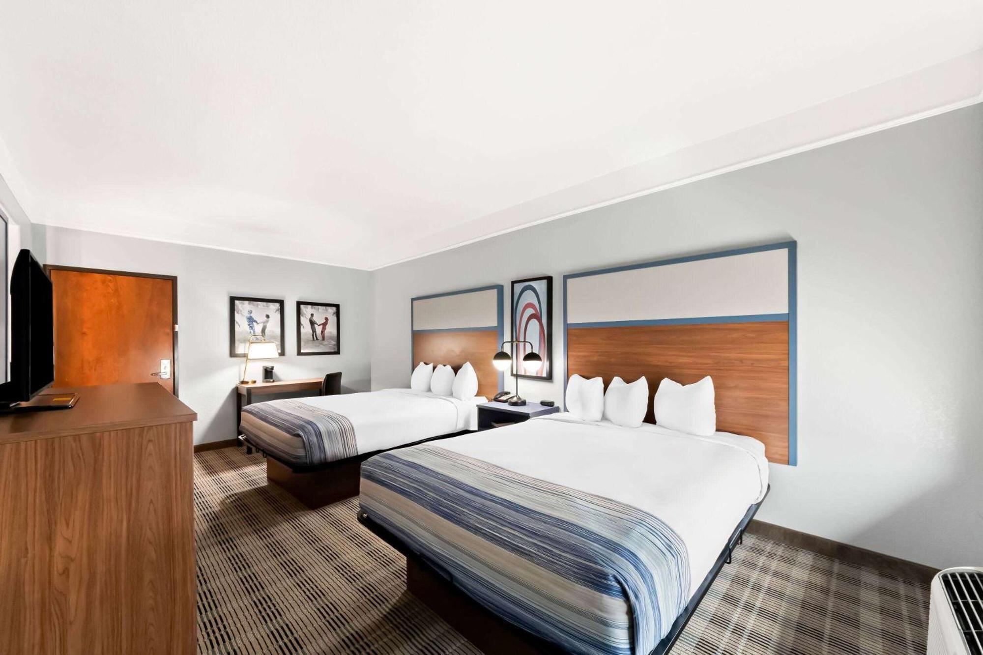 Americinn By Wyndham ניו בראונפלס מראה חיצוני תמונה